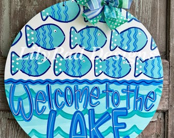 Door Hanger Template -Welcome to the Lake round with fish