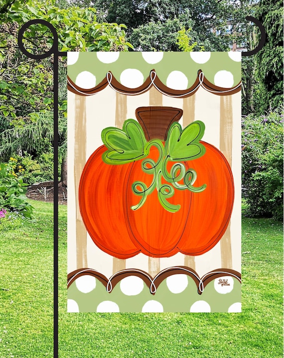 Pumpkin with green scalloped border VINYL garden flag