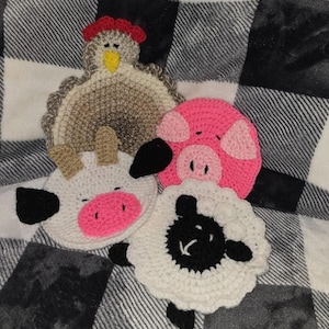 Decorative Handmade Farm Animal Pot Holder | Cow, Sheep, Pig, or Chicken Kitchen Decor | Cute Crochet Pot Holder | Farmhouse Gift
