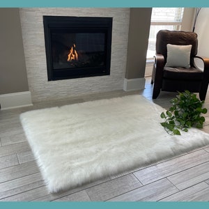 Faux Sheepskin Rug: Super Soft Plush Shag Rug  Rectangular Shape- White