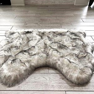 Faux Sheepskin Area Rug, Super Soft Shag, White and Black image 7