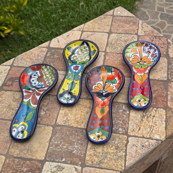 Talavera spoon rest | Handmade in Mexico | Painted ceramic floral design | Added eyelet for hanging