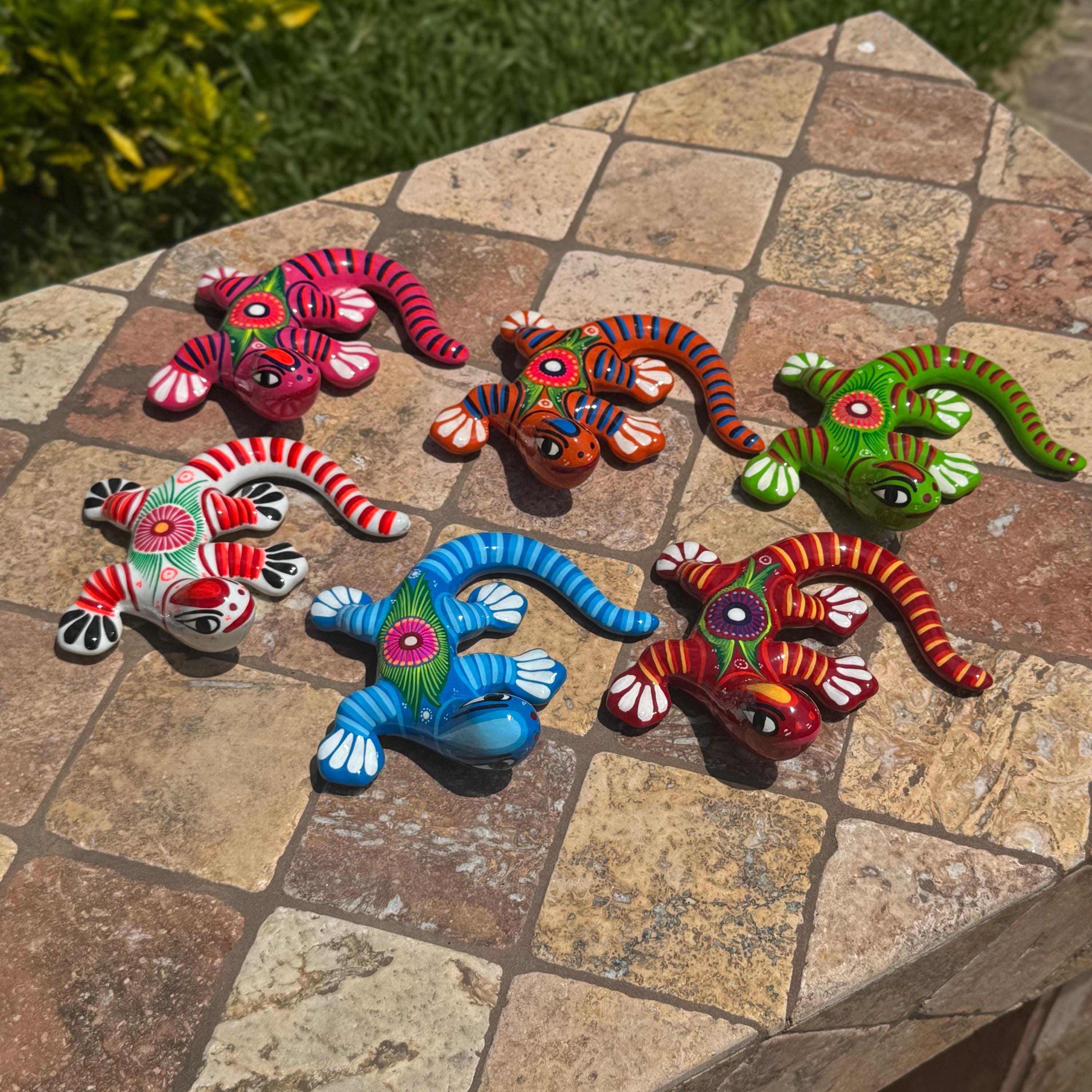 Talavera Clay Lizard | Handmade and Hand-painted in Mexico | Wall