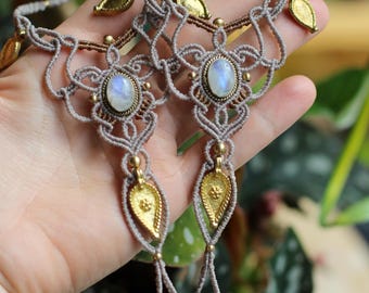 Sandálias de macramê Honu, tornozeleiras de tartaruga, joias boho, joias para festivais da Mari Creations.