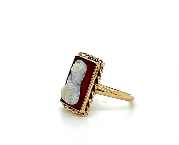 14 K Yellow Gold Cameo Vintage Ring - image 2