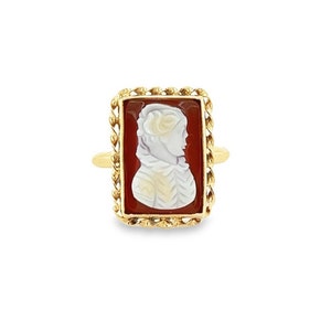 14 K Yellow Gold Cameo Vintage Ring