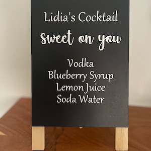 Menu de cocktails signature personnalisé, cocktail signature, signe cocktail, signe cocktail signature, cocktail signature party, décor d’événement