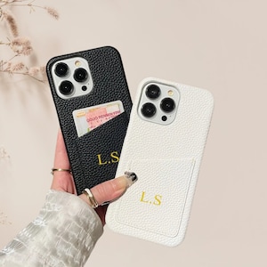 Funda personalizada para iPhone de piel vegana Pebble con tarjetero, diseño personalizado para iPhone 15, 14, 13 Pro Max, 12, 11 Pro Max, X, XS, XR, 7, 8 Plus, SE, con iniciales.