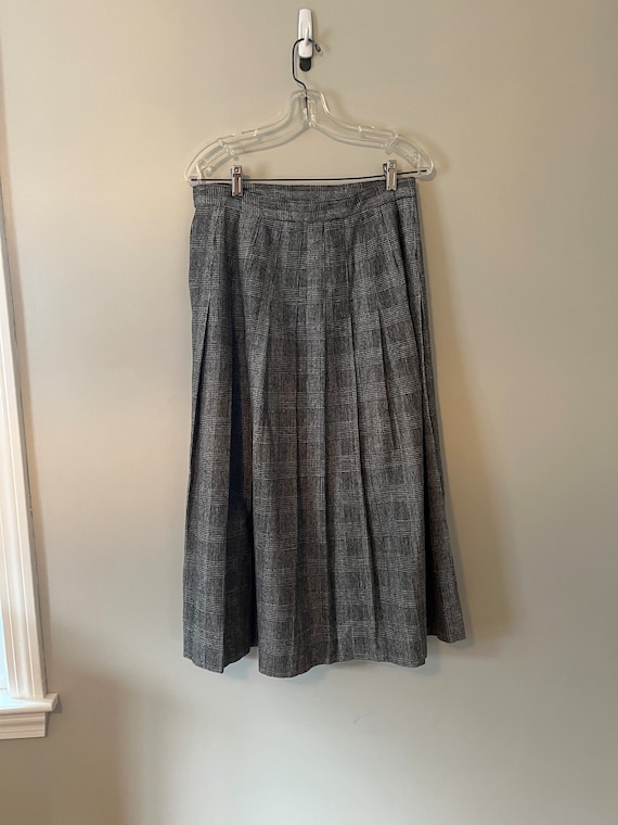 1970s gray pleated plaid wool skirt cute and prof… - image 2