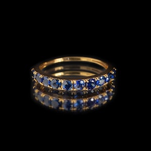 18K Sapphire Wedding Band