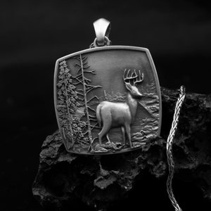 Silver Deer Necklace Personalized Sterling Silver Jewelry for Men⋆Handmade and Hand Engraved Silver Deer Pendant⋆Nature Aestethic Forest
