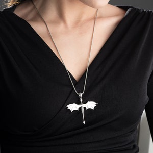 Valkyrie Acotar Necklace Velaris Bookish Jewelry , Starry Mountains Night Court Necklace , Acotar Night Court Necklace