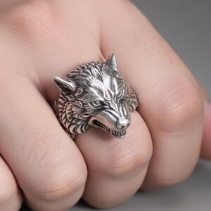Men Silver Wolf Ring, Wolf Head Ring, Mens Animal Jewelry, Alpha Wolf Signet Men's Ring, Alpha Majestic Wolf Men Rings, Jewelry Gift For Men
