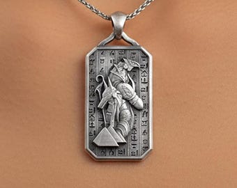 スターリングシルバー製ホルスペンダント – エジプトの神々の
