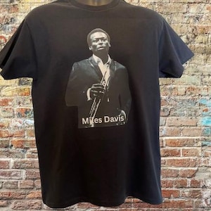 Miles Davis, Jazz Musician T-Shirt