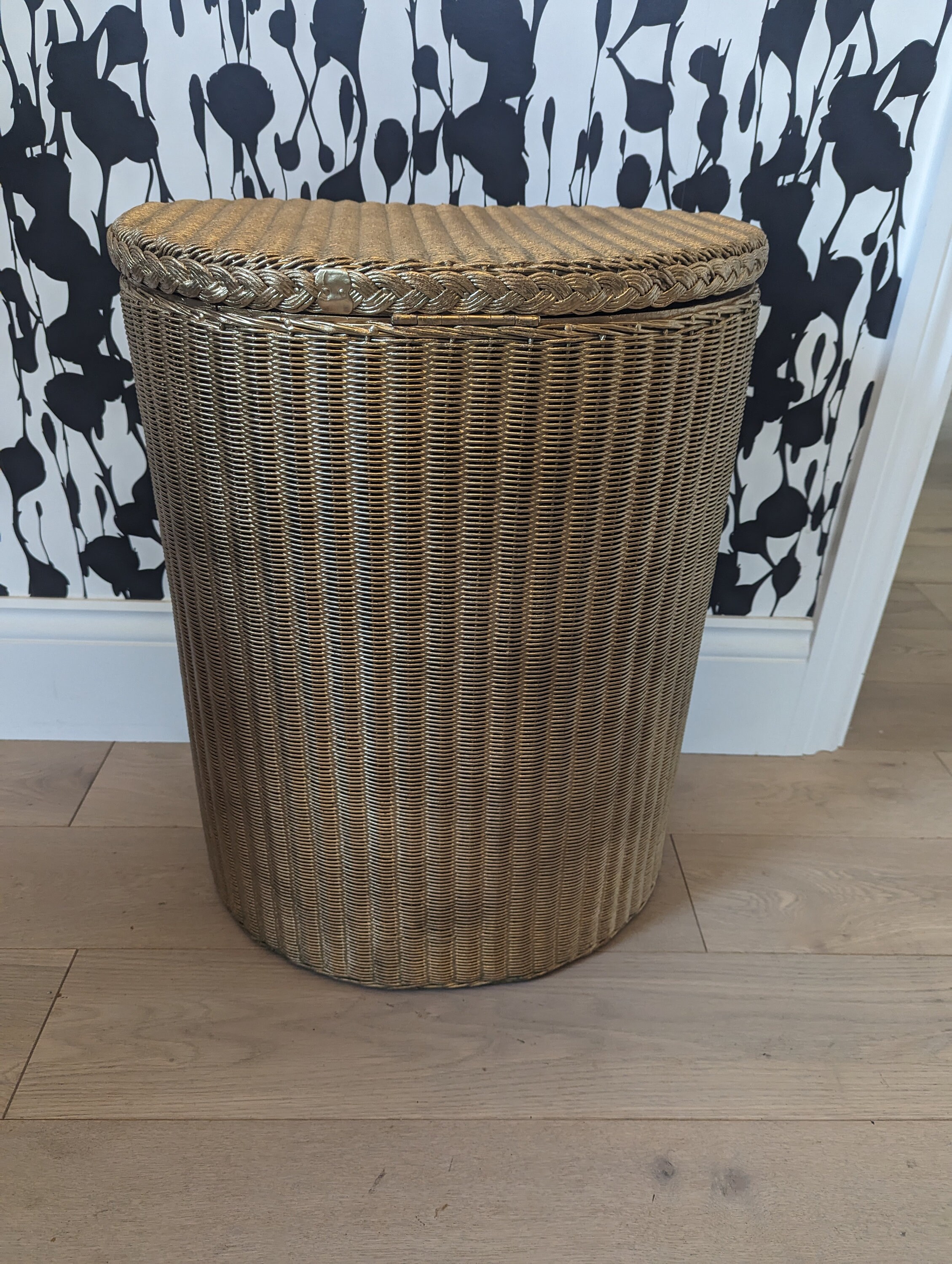 Vintage Kidney Shaped Lloyd Loom Laundry Basket Etsy UK