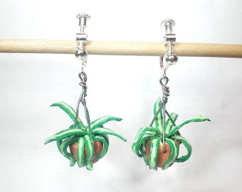 Hanging Spider Plant Earrings