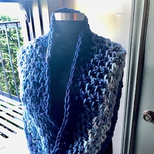 Shades of Blue Infinity Mobius Twist Shawl and Scarf