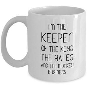 Zookeeper Gift | Funny Zookeeper Coffee Cup | Zookeeper Mug | Zoologist Mug | Cute Zookeeper Birthday Gift Idea For Men And Women