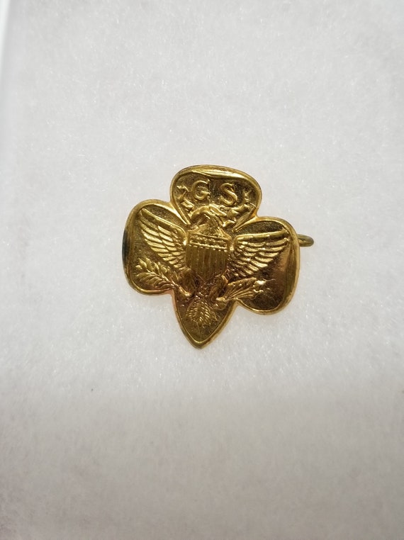 Vintage Girl Scout Pin Gem