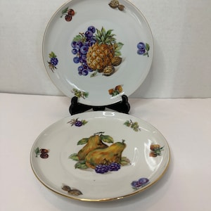Toscport Czechoslovakia Fine China Dessert Salad Fruit Plates Lot of 2