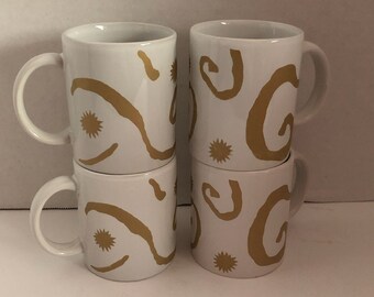 Tazze da caffè Oscar de la Renta con motivo a vortice dorato, set da 4