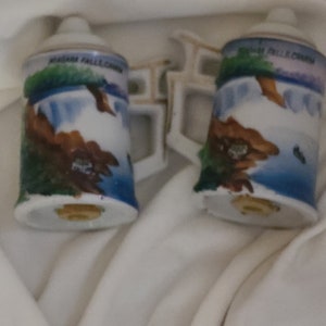 Vintage Salt and Pepper Shakers Niagara Falls Canada