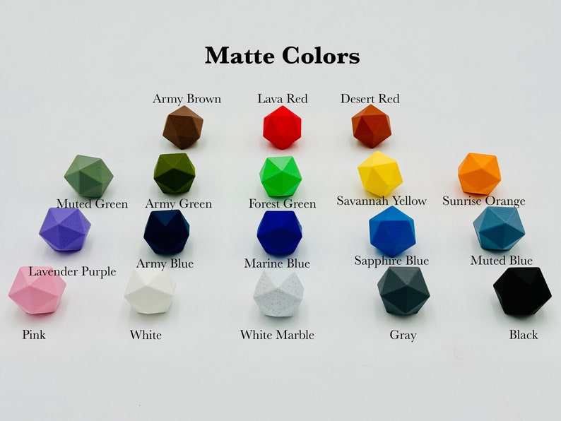Op de afbeelding: Een verzameling geometrische kralen met matte afwerking in verschillende kleuren, waaronder Army Brown, Lava Red en Muted Green. De afbeelding toont een reeks tinten, van roze tot zwart, met kleuraanduidingen.