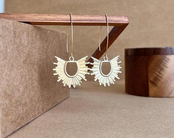 Gold sun earrings, long drop dangle earrings, statement earrings, structure earrings, geometric earrings, celestial star earrings, gift