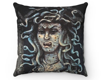 Disneyland&#39;s Haunted Mansion, Medusa Changing Portrait, 2-Sided 14&quot; Pillow Cover (Pillow not included)