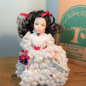 Scarlett Sweetheart - A Robin Woods Doll