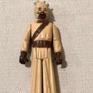 Vintage Star Wars Tuscan Raider 4 Inch Action Figure ©GMFGL 1977 by Kenner