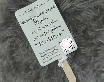 DIY wedding fans | wedding favour | wedding timeline | wedding program | wedding | lollipop | lollipop fan | handmade | personalised