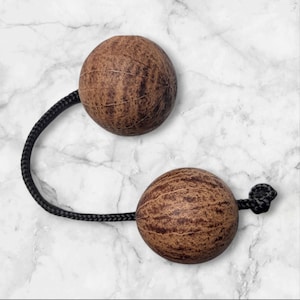 Asalato Shaker 1 Handcrafted Resizable African Kashaka Percussion Instrument (Small, Medium, Large)