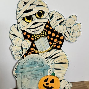 Vintage Halloween Decor - Kerkhof Mummie