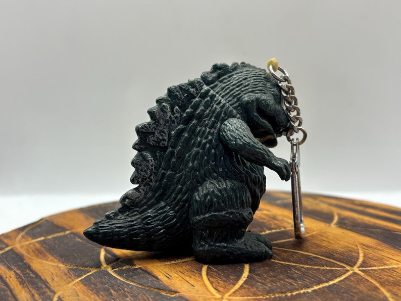 Vintage 1989 Bandai Godzilla Articulated Blowmold Keychain - RARE FIND ...
