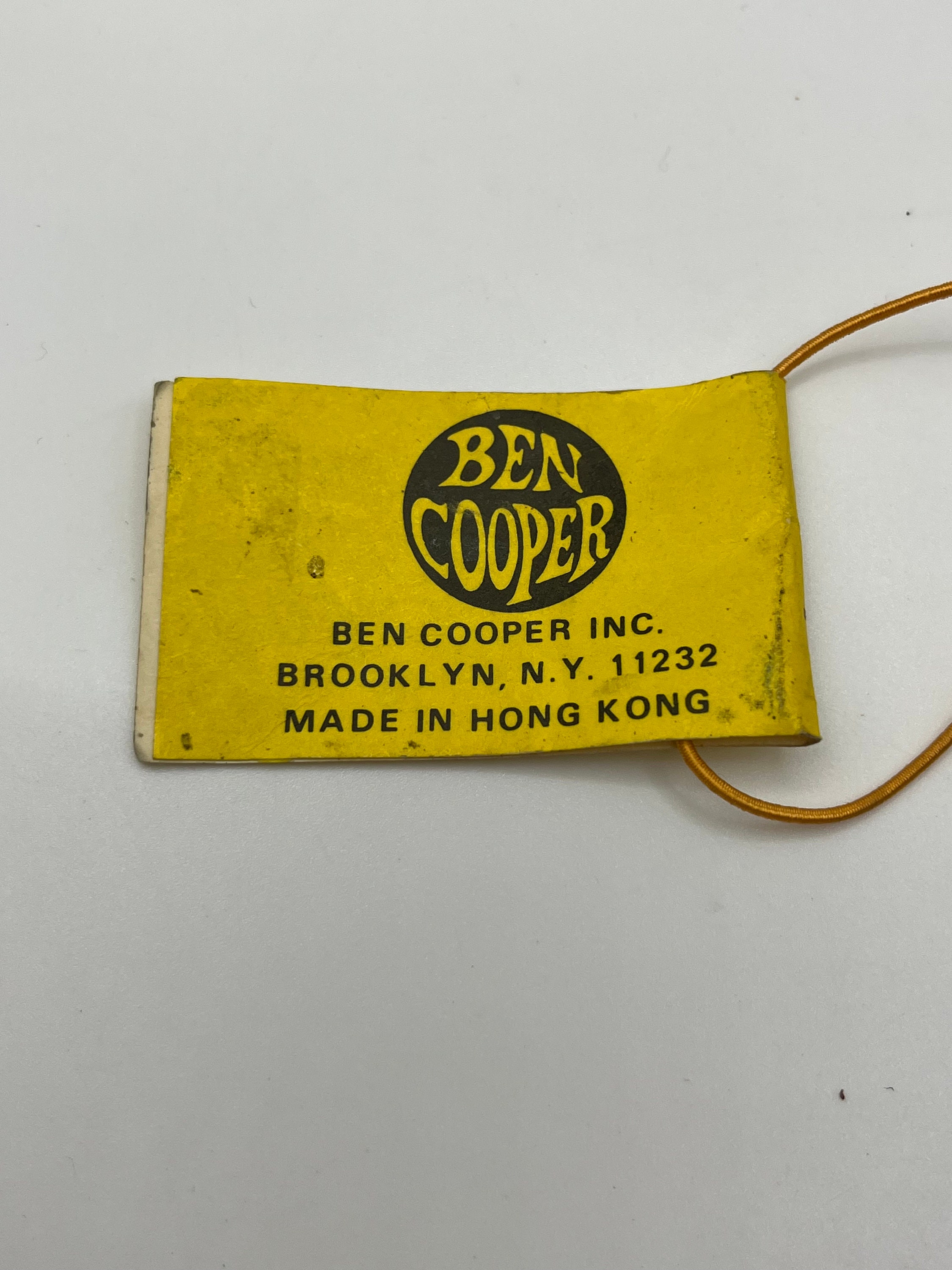 Vintage 1970s Ben Cooper Dracula Jiggler With String & Tag