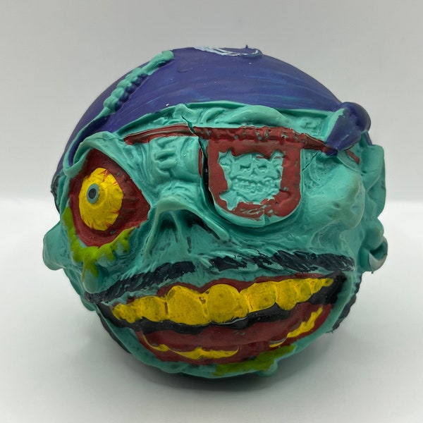 vintage Mad Ball - Blech Ball 07