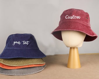 Chapeau de seau brodé personnalisé Texte personnalisé Chapeau de seau de broderie Chapeau d’été personnalisé Texte personnalisé Logo Design vintage Bucket Hat