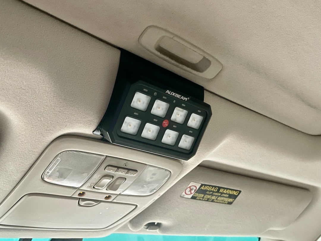 Auxbeam XL 8 Gang Switch Panel Custom Mount - Lexus GX470 3D