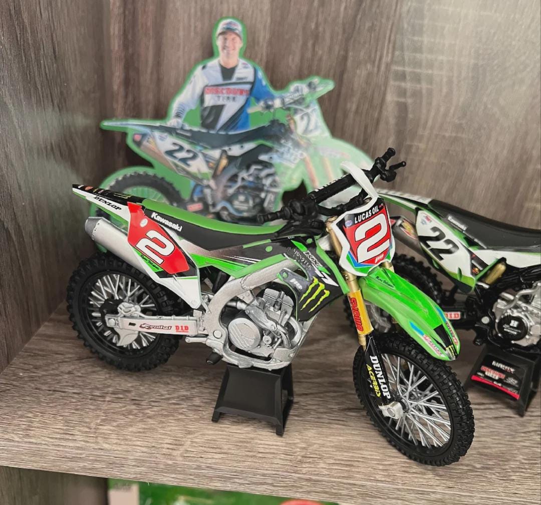 Dirt jump bike icon simple Cut Out Stock Images \u0026 Pictures - Alamy, image size:1080x1007