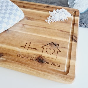 Housewarming | Housewarming gift | Housewarming present | Personalized cutting board | Cutting board | Moving-in gift | Topping-out ceremony | Moving in