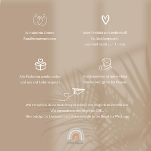 K&ouml;nnte beinhalten: Beigefarbener Hintergrund mit Text und Illustrationen. Der Text enth&auml;lt S&auml;tze wie "kleines Familienunternehmen", "individuell hergestellt" und "Kundenservice ist uns wichtig". Ein Regenbogen-Logo unten lautet "Little Majara".