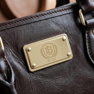 Individuell lasergegravierte Gepäckanhänger aus Metall, Edelstahl-Etiketten, Gepäckanhänger mit Ständer, rechteckige Gepäckanhänger aus Metall, personalisierter handgefertigter Artikel