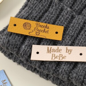 Benutzerdefinierte Kunstleder Tags für Stricken und Häkeln, Strickmütze Tags, Kleidung & Hut Tags, 4,8 x 1,5 cm Leder Tags, Mini Rechteck Tags