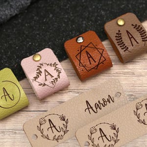 Gepersonaliseerde tags van imitatieleer voor gebreide kleding, monogramtags, leren tags voor gebreide mutsen, bevestigingstags, kledinglabels