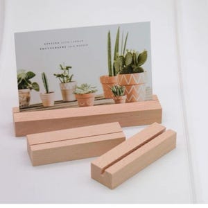 Porta-cartões de lugar de madeira de faia natural/ Suporte para cartões de lugar com nome/ Suporte para convites, cardápios, fotos/ Decoração para festas e casamentos/ Suporte para números de mesa