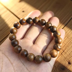 Bransoletka z koralików z naturalnego palisandru