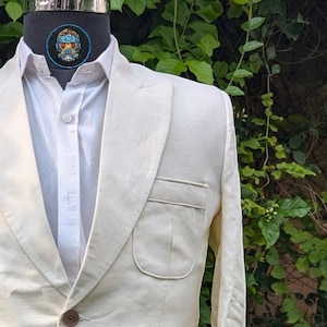 Men&#39;s Cream Linen Single Breasted Blazer Peak Lapel Premium Linen Coat Prom Blazer Wedding Jacket Linen Coat For Men.