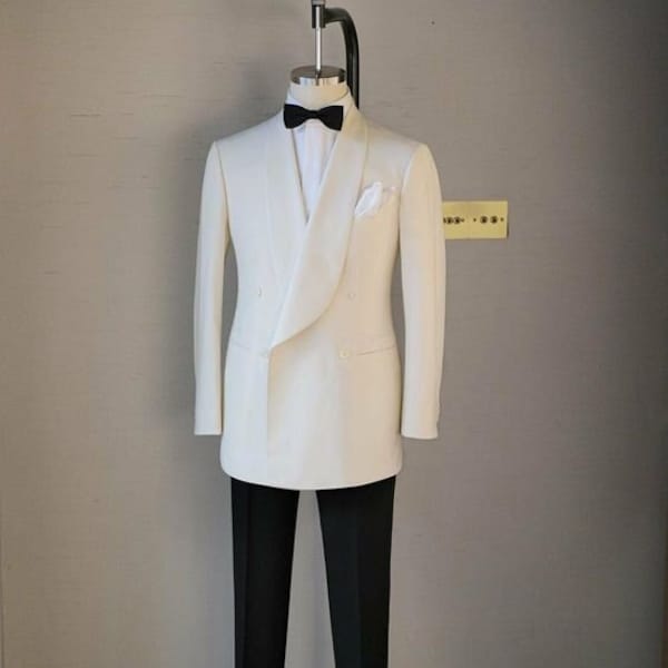 Men's 2 Piece Tuxedo Blazer Shawl Lapel Four Button Tuxedo Suit Men's Wedding, Prom Groom's Party Wear Suit For Men